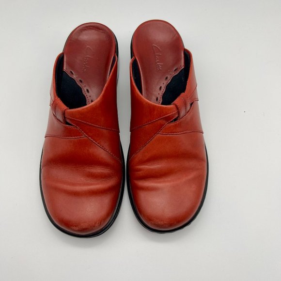 Clarks Clog Style Sz 6M Leather Upper - Picture 1 of 6